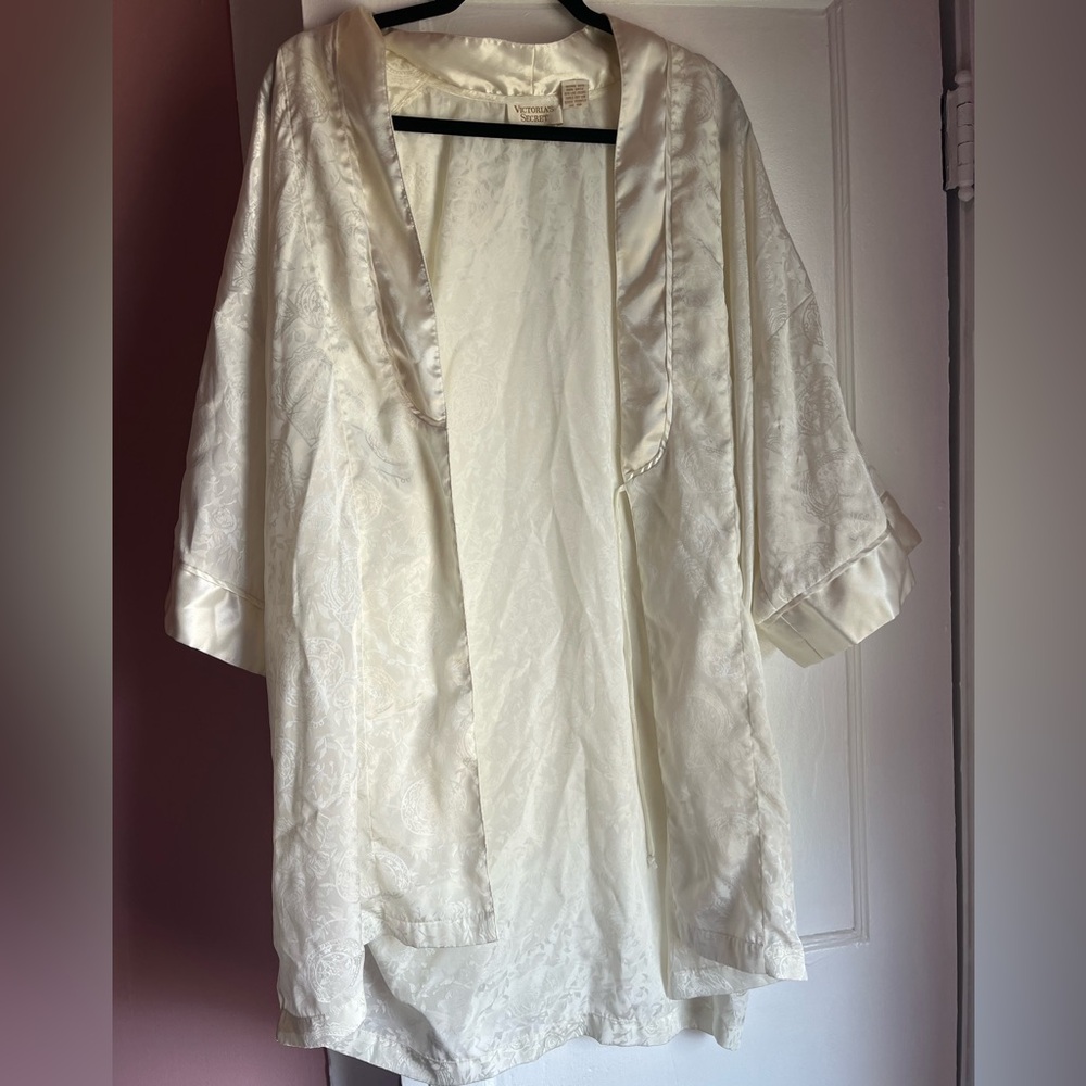 GOLD LABEL Victoria’s Secret Vintage Satin Jacquard Robe